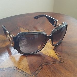 Authentic Gucci sunglasses